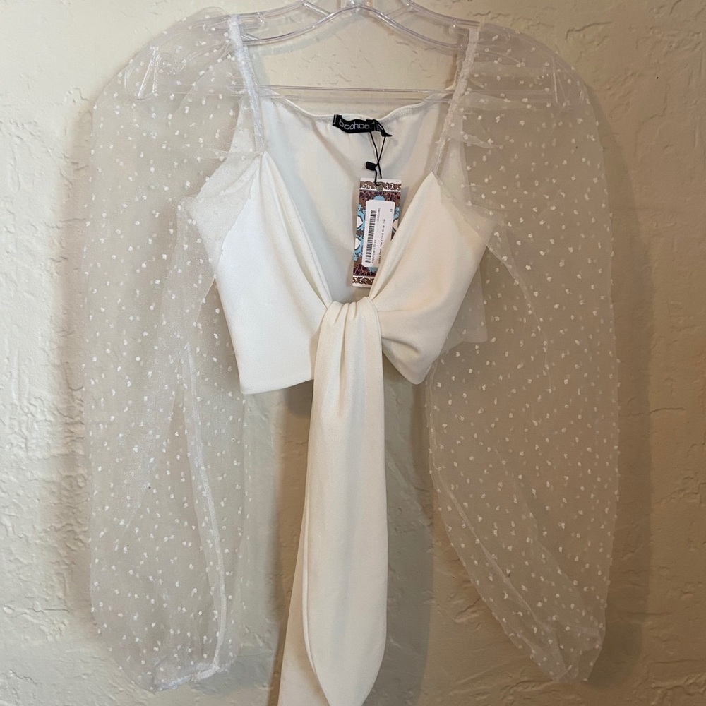 Boohoo mesh tie front crop top, size 6 NWT